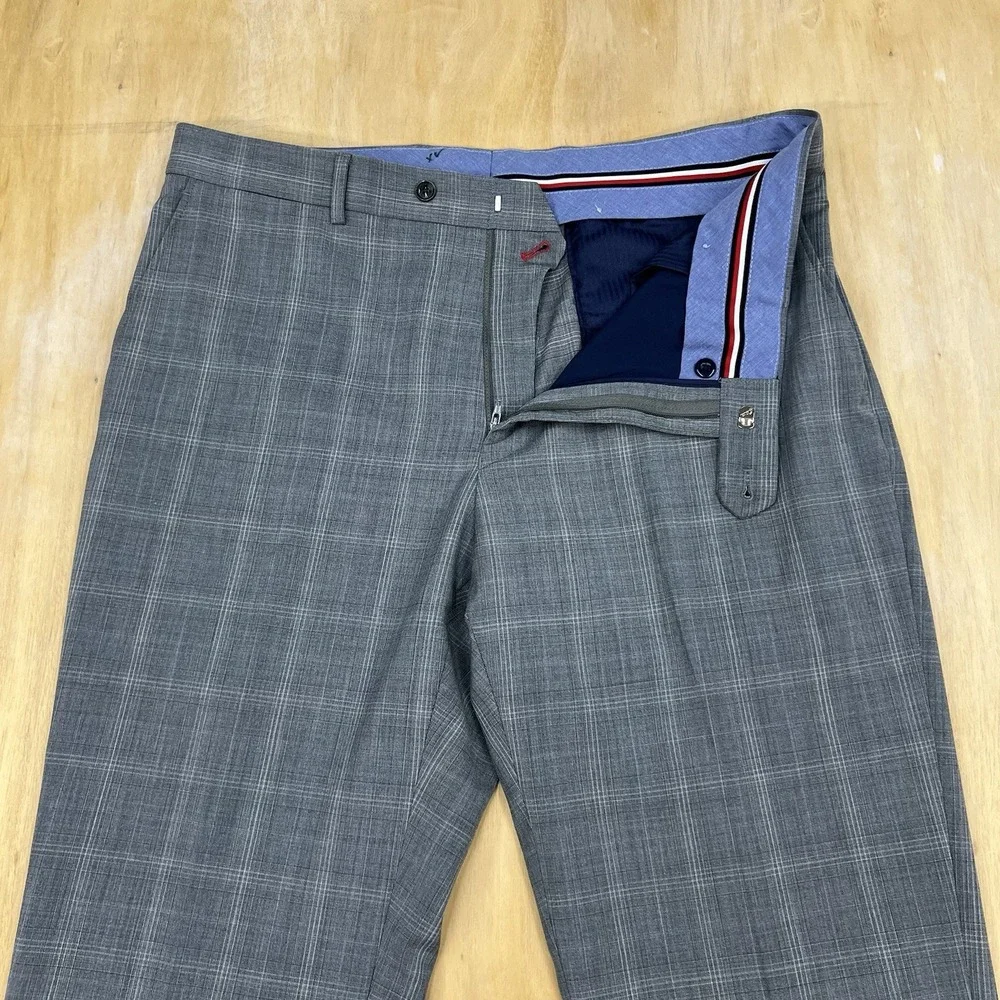 Tommy Hilfiger Suit Mens 42L Long Wool Blend Stretch Pants 36x31 Gray Plaid